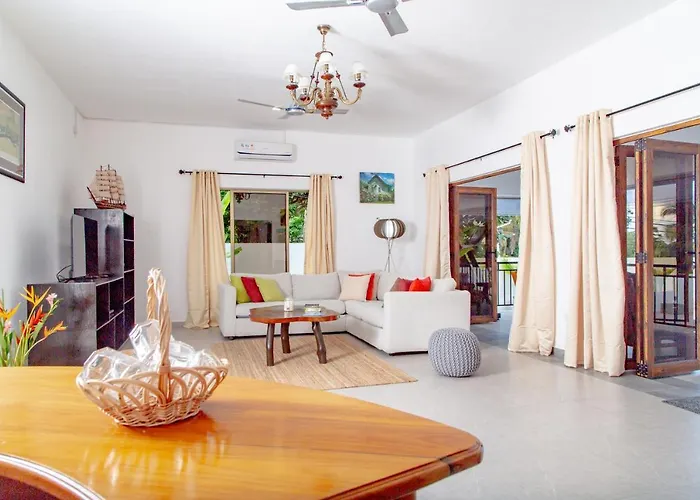 Lägenhet 2-bed Sleeps 4 Near Beau Vallon (Mahe)